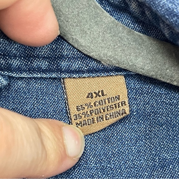 C.E. Schmidt, Chambray Button Down Short Sleeve Shirt Size 4XL. Excellent cond! - Picture 4 of 6